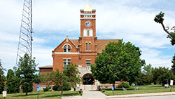 Tama County Courthouse
